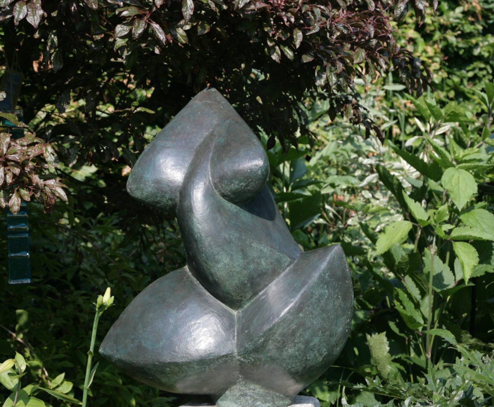contemporary bronze sculpture of an abstract figure for the garden