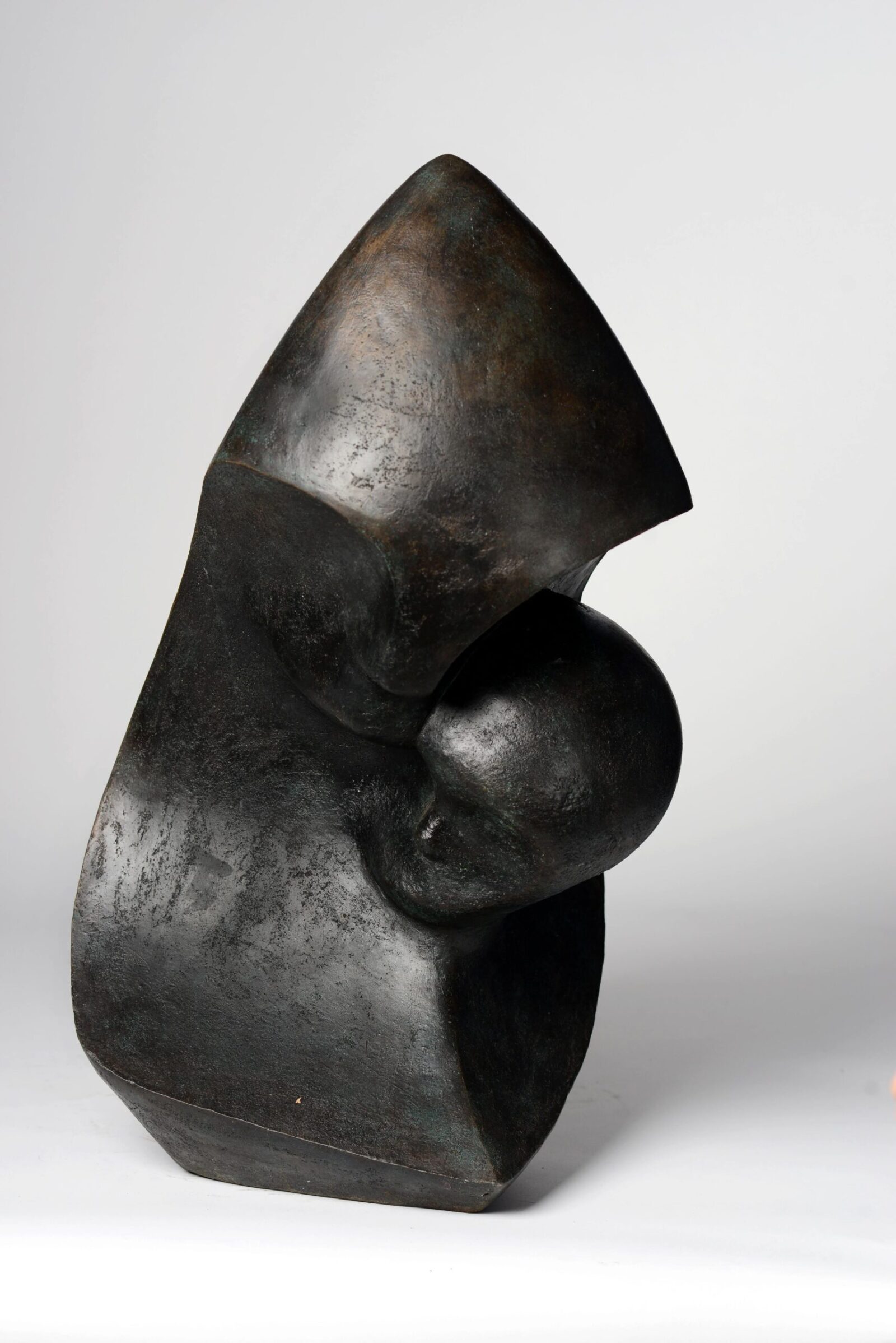 contemporary bronze sculpture of a double head based on Picasso