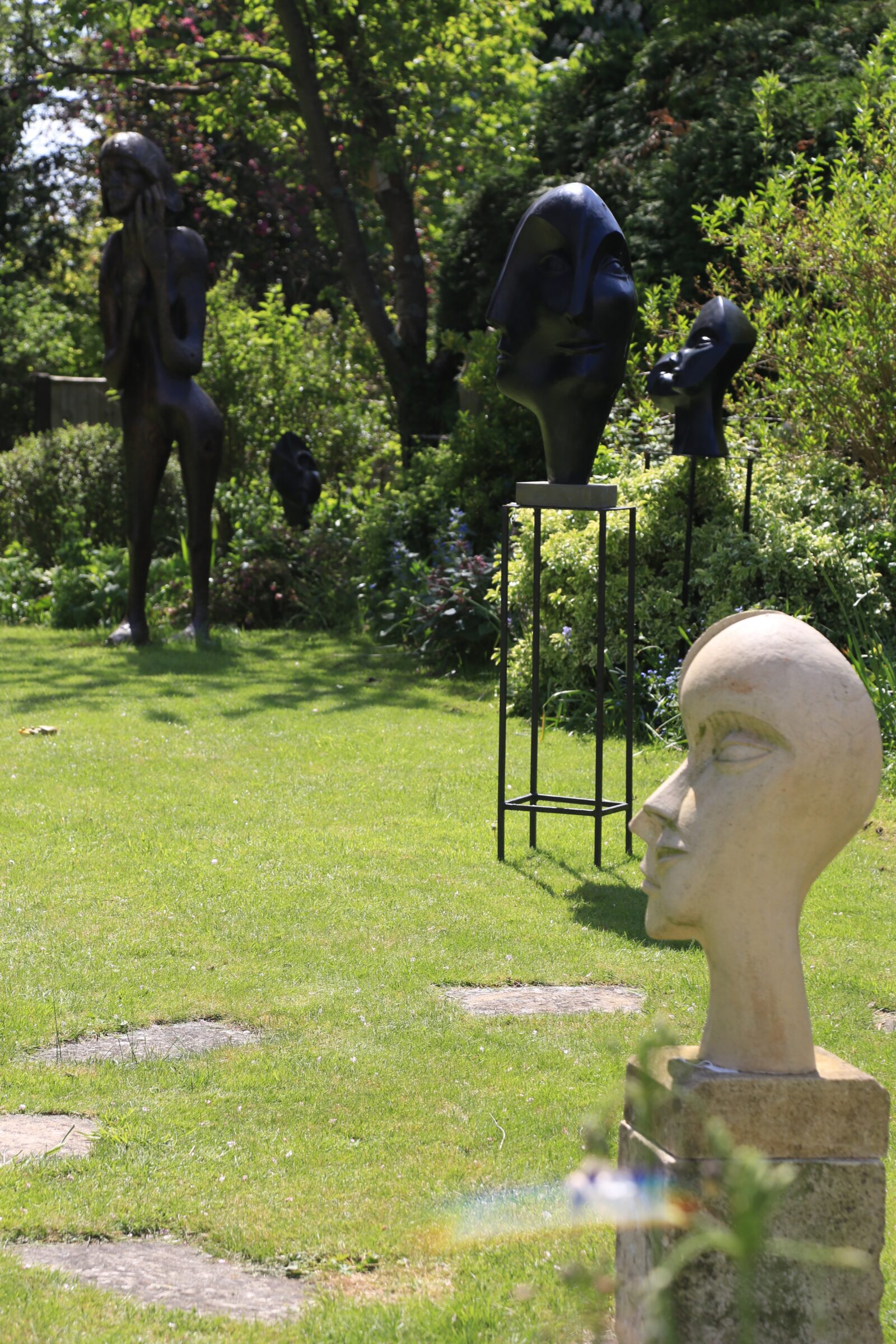 contemporary sculpture garden in the open studio OAW 2016 near Oxford