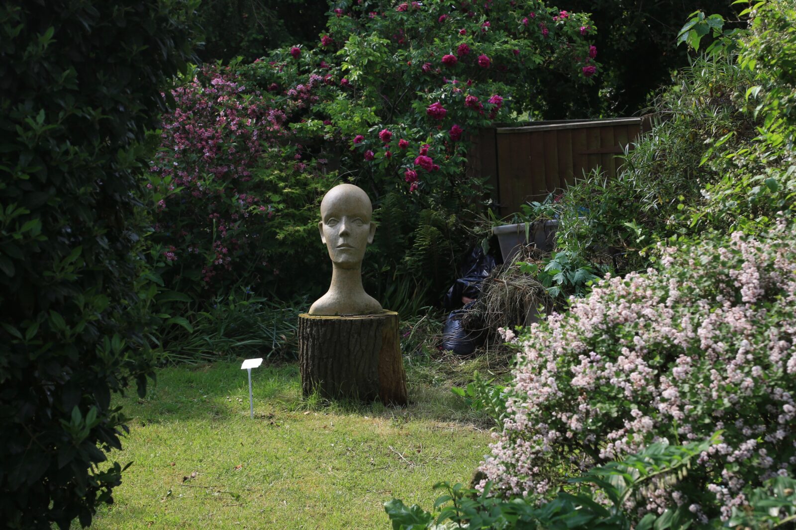 sculpture garden in the open studio OAW 2018 near oxford