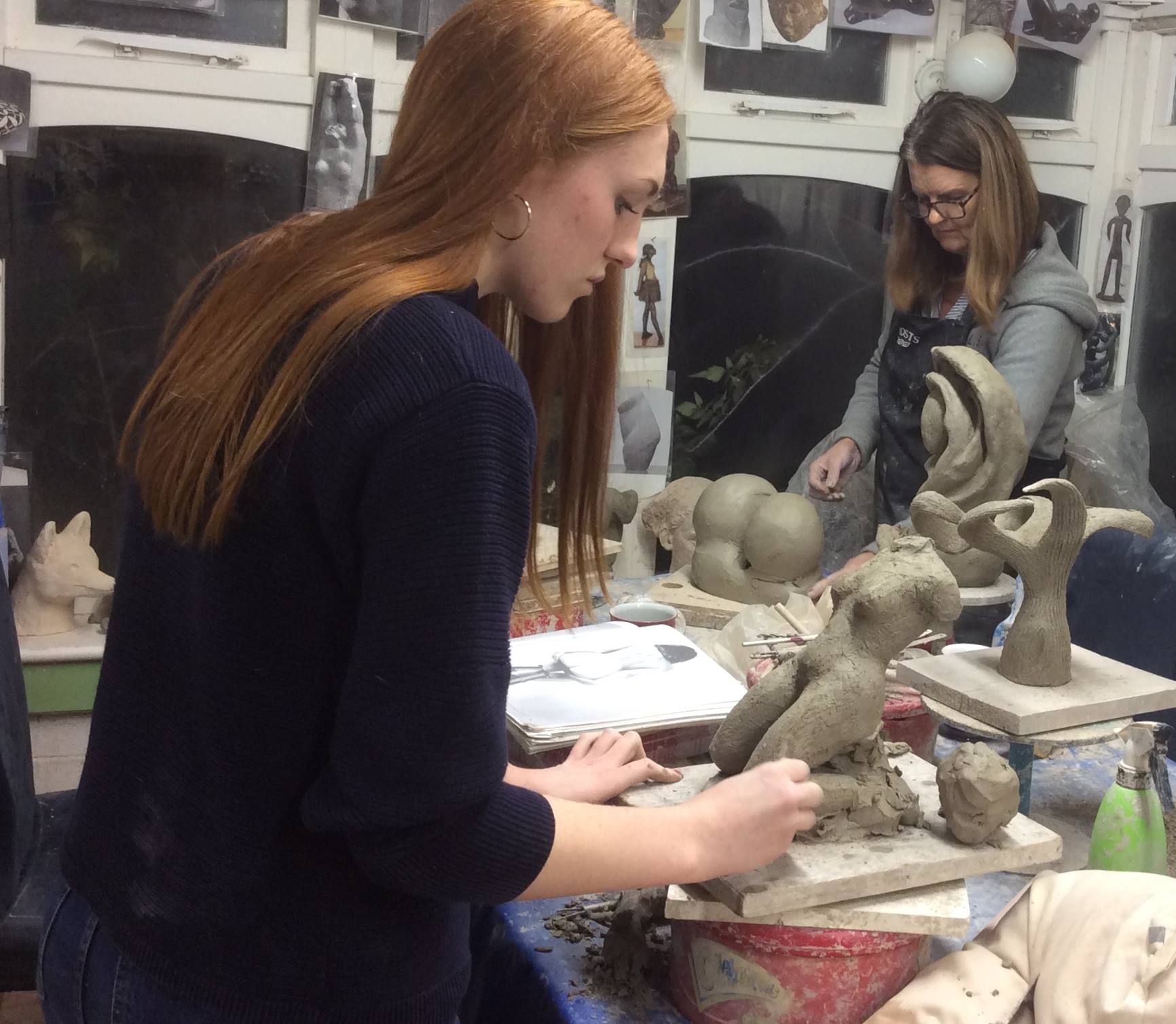 Monday ceramic sculpture workshop for teenagers and adult art students near Oxford